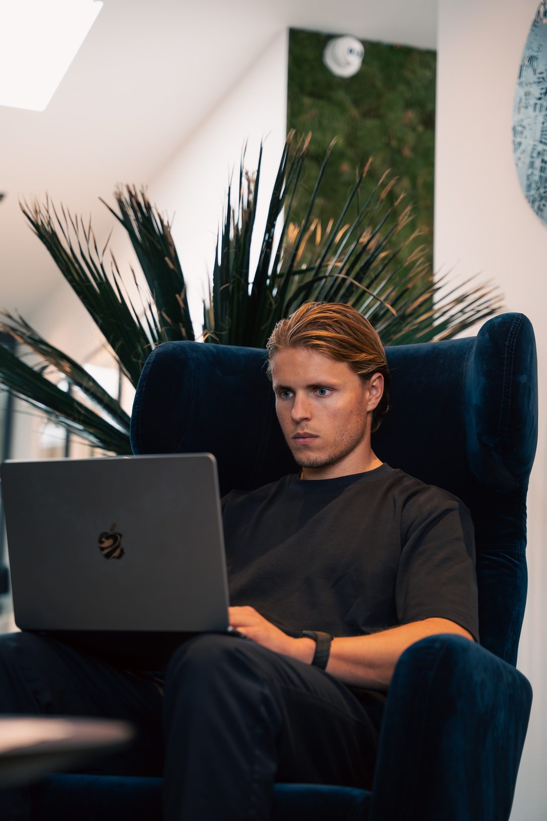 VIRU werkt aan advertentiecampagnes op Facebook en Instagram